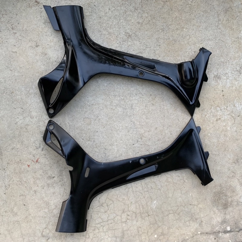 Cover sayap dalam Yamaha Fizr F1zr Fiz R Original copotan motor