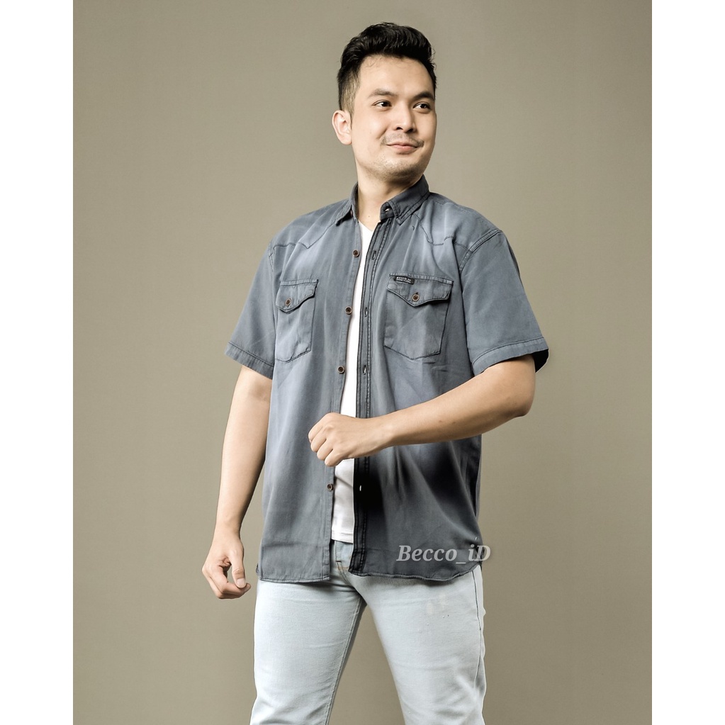 Kemeja Jeans Snow Pendek Original Basic Pria l Kemeja Polos  l Kemeja Kantoran Termurah