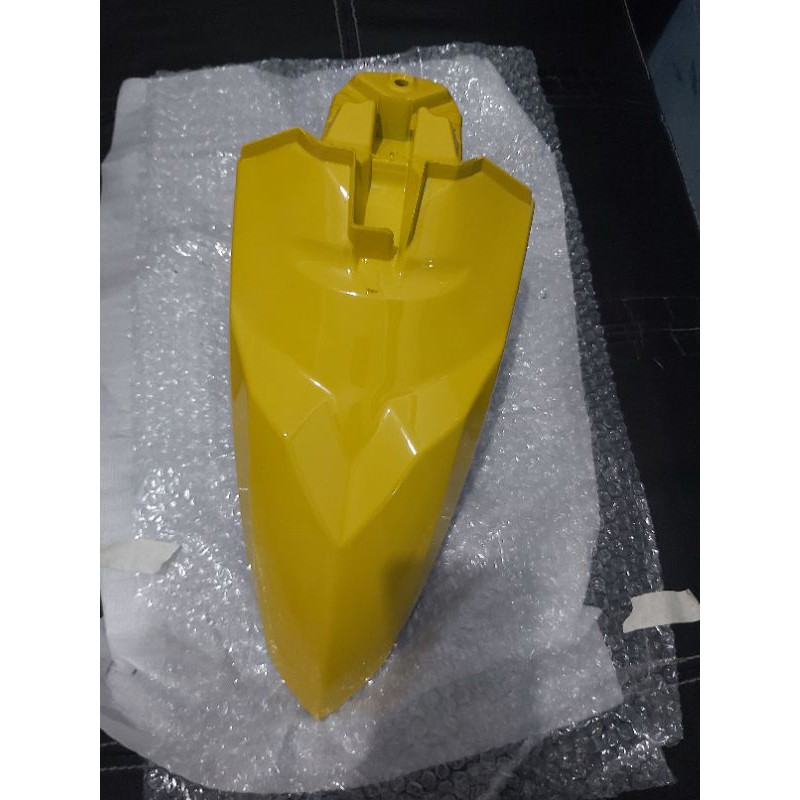 sepakbor depan mio m3 kuning/ selebor mio m3 kuning /  front fender mio m3 KUNING mio m3 kuning kuning kuning kuning