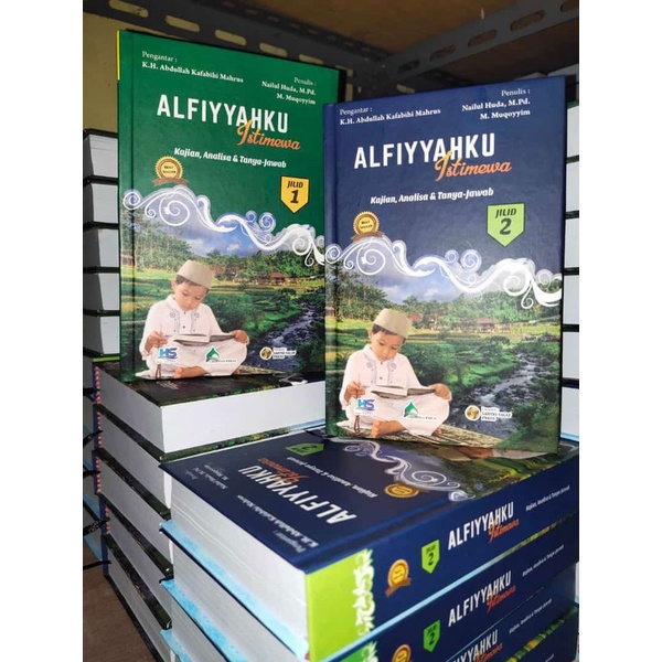 

Alfiyahku Istimewa 2 Jilid/Terjemah Alfiyah (Buku Lirboyo)