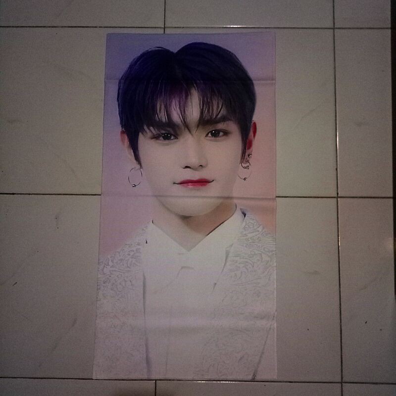 TAEYONG FANSITE SLOGAN LUNA GAN