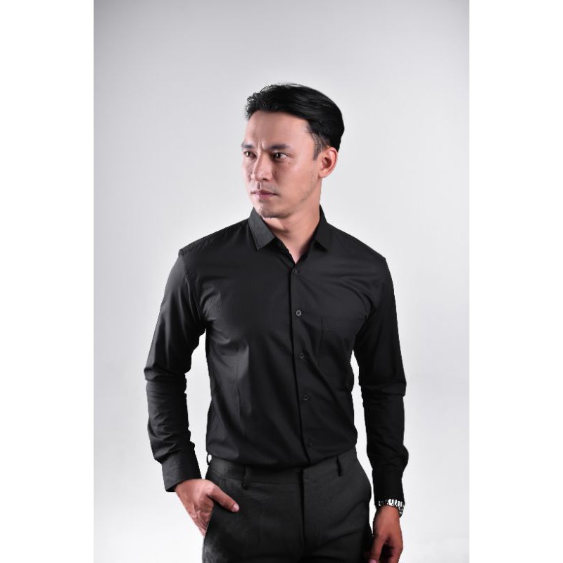Mubeng - Kemeja Panjang Formal Slimfit Hitam