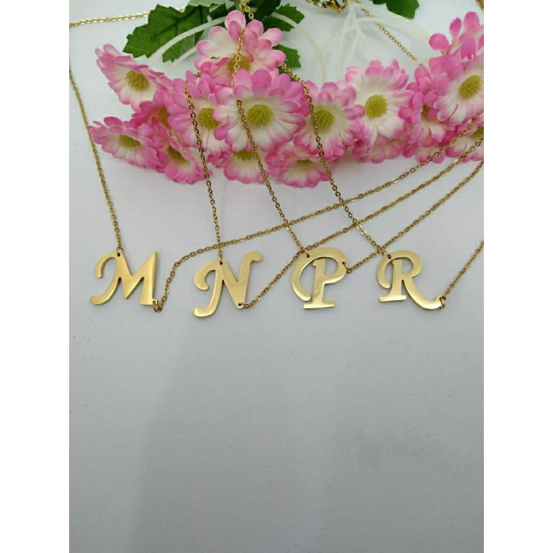 Fourfashion Kalung huruf latin titanium premium