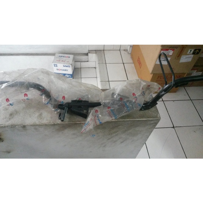 besi barstep footstep depan revo absolute / blade