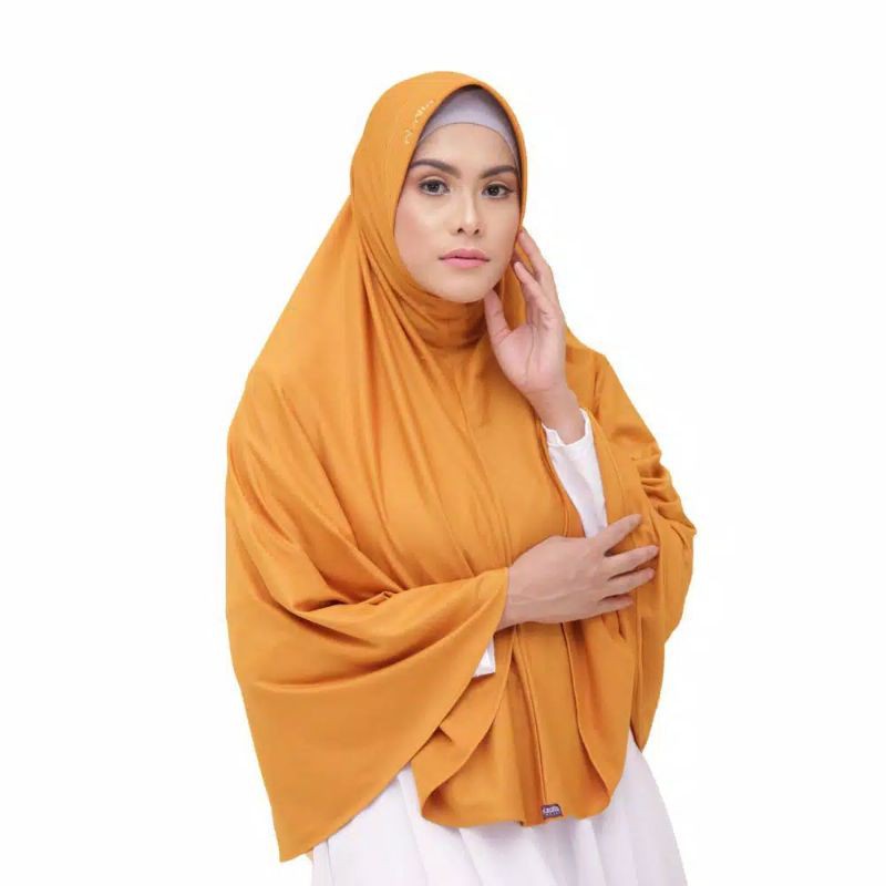 33. ZARIA XL AXCELLA ELZATTA