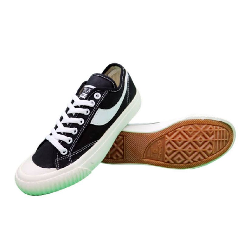 Sepatu Lokal Shoes Local Pride Trail D'Compass Low Cut Black White Not Compass Gazelle
