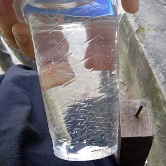 

Air mineral