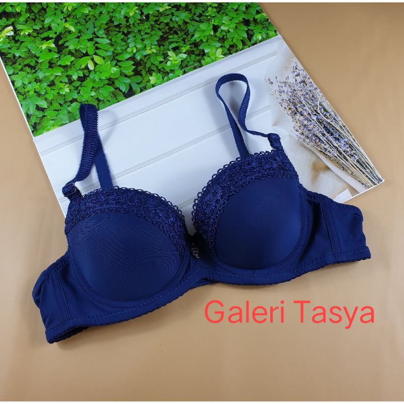 RB1 BH 086 /BH ABG KAWAT BUSA TEBAL CUP A KANCING/KAIT 2