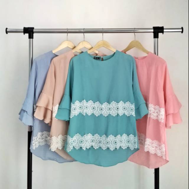 Blouse Ruffle Sleeves Lace Putih | Atasan Wanita Lengan Terompet