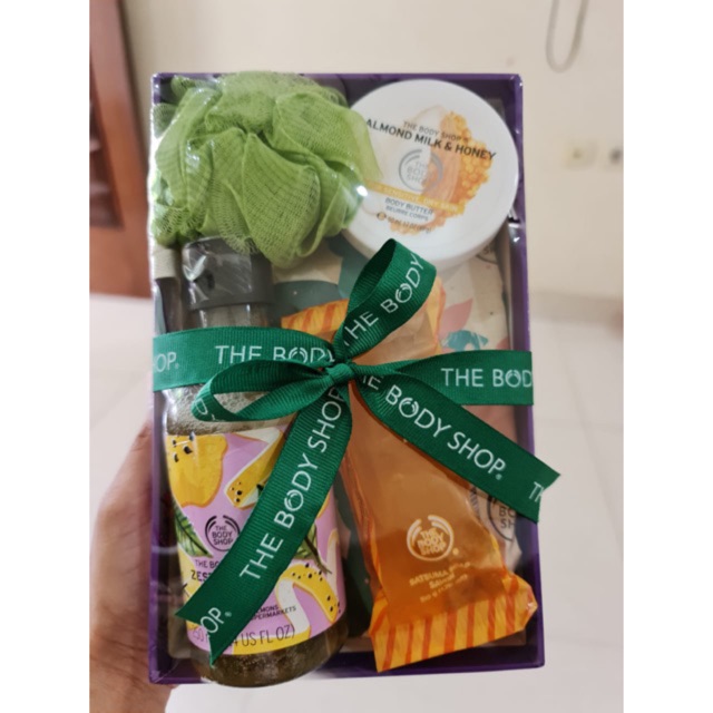 Gift/Hampers Official The Body Shop Box Murah