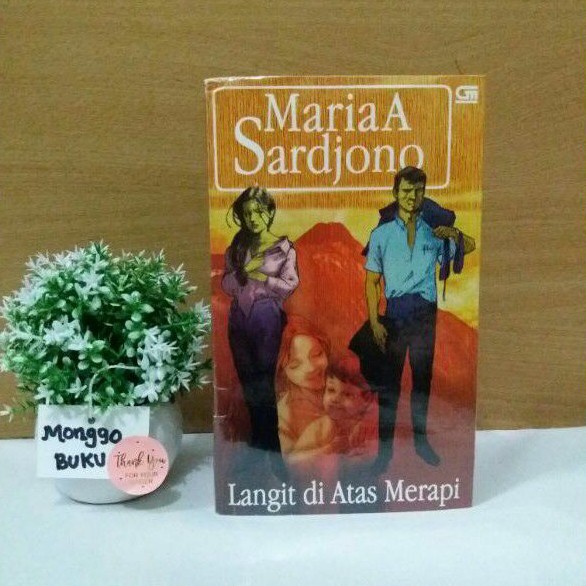MARIA A SARDJONO LANGIT DIATAS MERAPI
