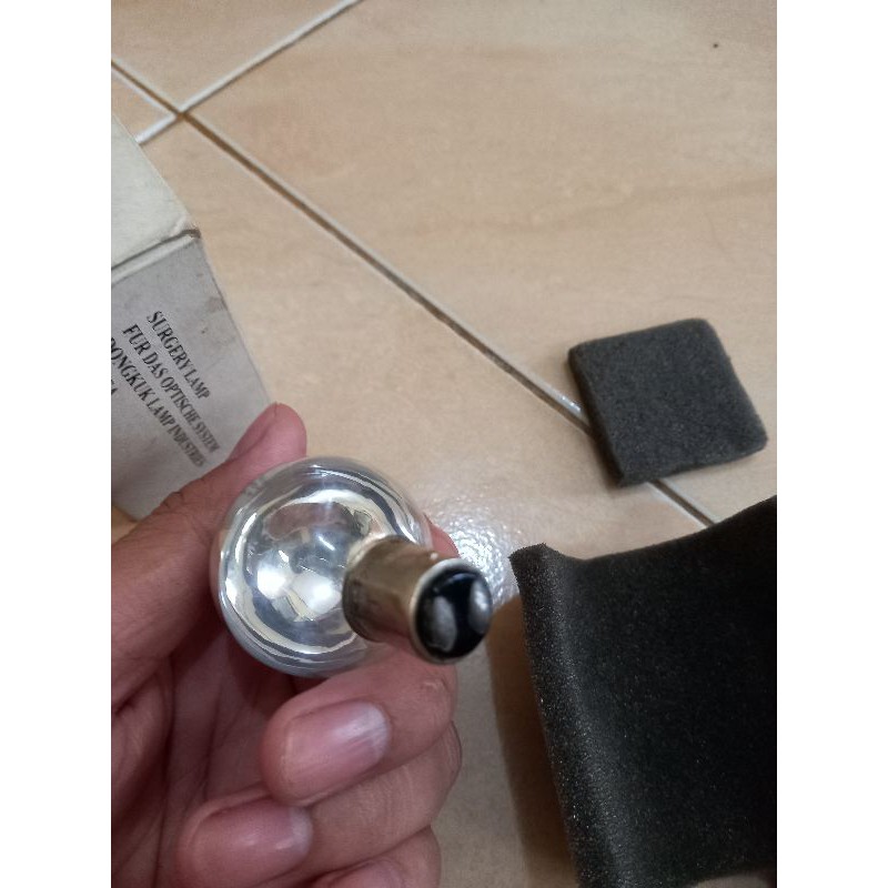 Bohlam/Lampu Operasi halogen