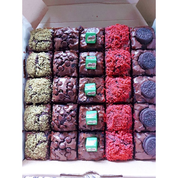 

brownies fudgy coklat sekat brownies 20x20cm kue panggang coklat premium