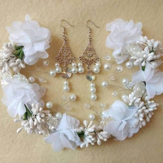Mahkota hijab pengantin plus anting