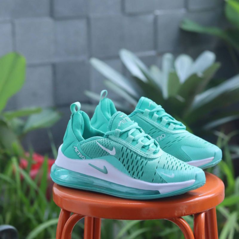 SEPATU RUNNING NIKE AIR MAX 720 FULL TABUNG WOMAN