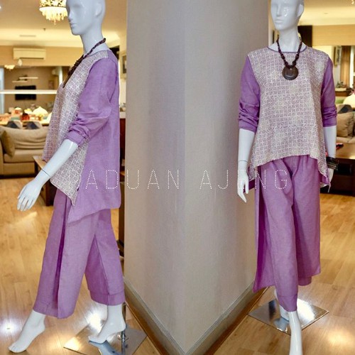 Ajeng Ungu motif Semanggi