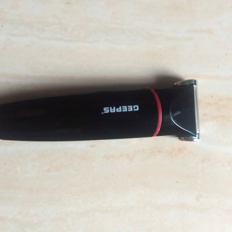 Alat Cukur Rambut listrik plus charger