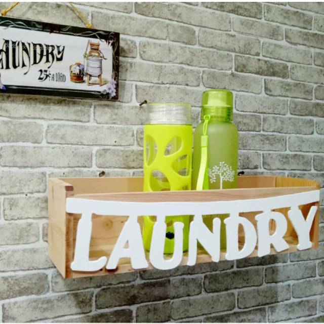 Rak kayu laundry