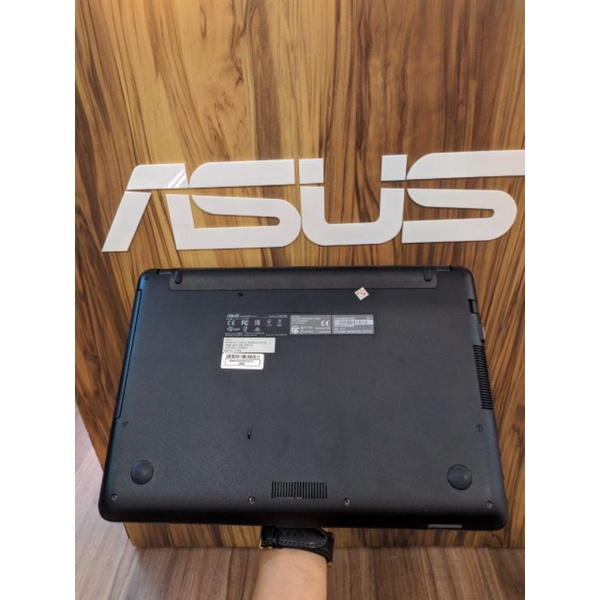 Laptop Asus X441U Core i3 6006U 6Th ram 4Gb HDD 500Gb webcam WiFi berkualitas