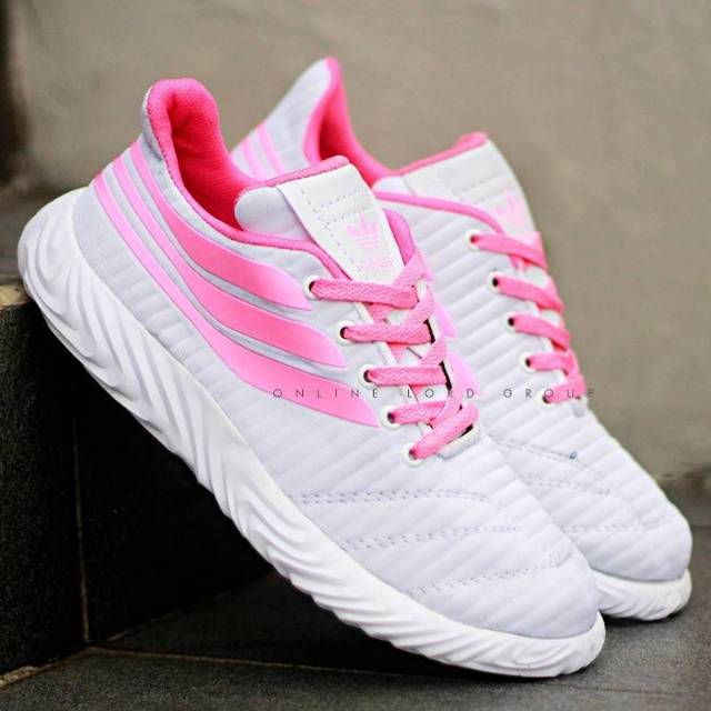 [bayar di tempat] Sepatu Wanita Adidas NMD Mastermind, sepatu running Adidas Sobakov Woman Pink