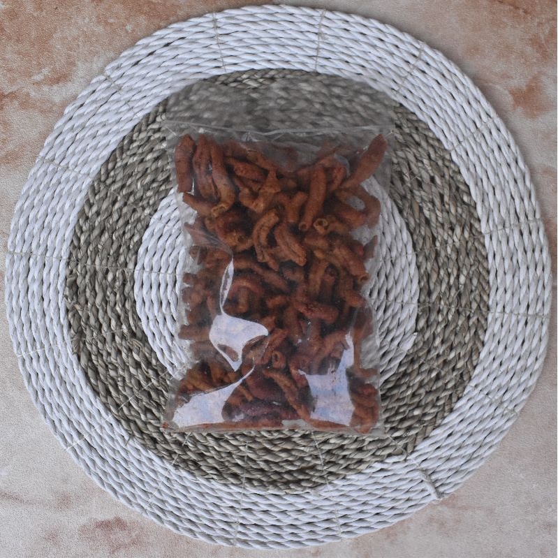 

Kripik Usus Pedas Nashwa/Kripik Usus Renyah/Jajan Repack