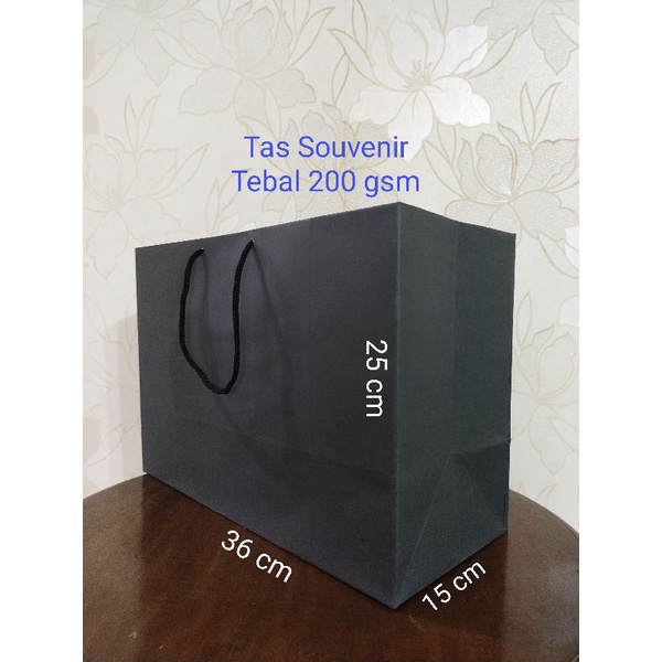 

paperbag souvenir tebal tanpa laminasi 36x15x25 tas kado paper bag brownies