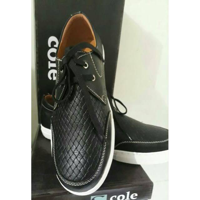 sepatu cole