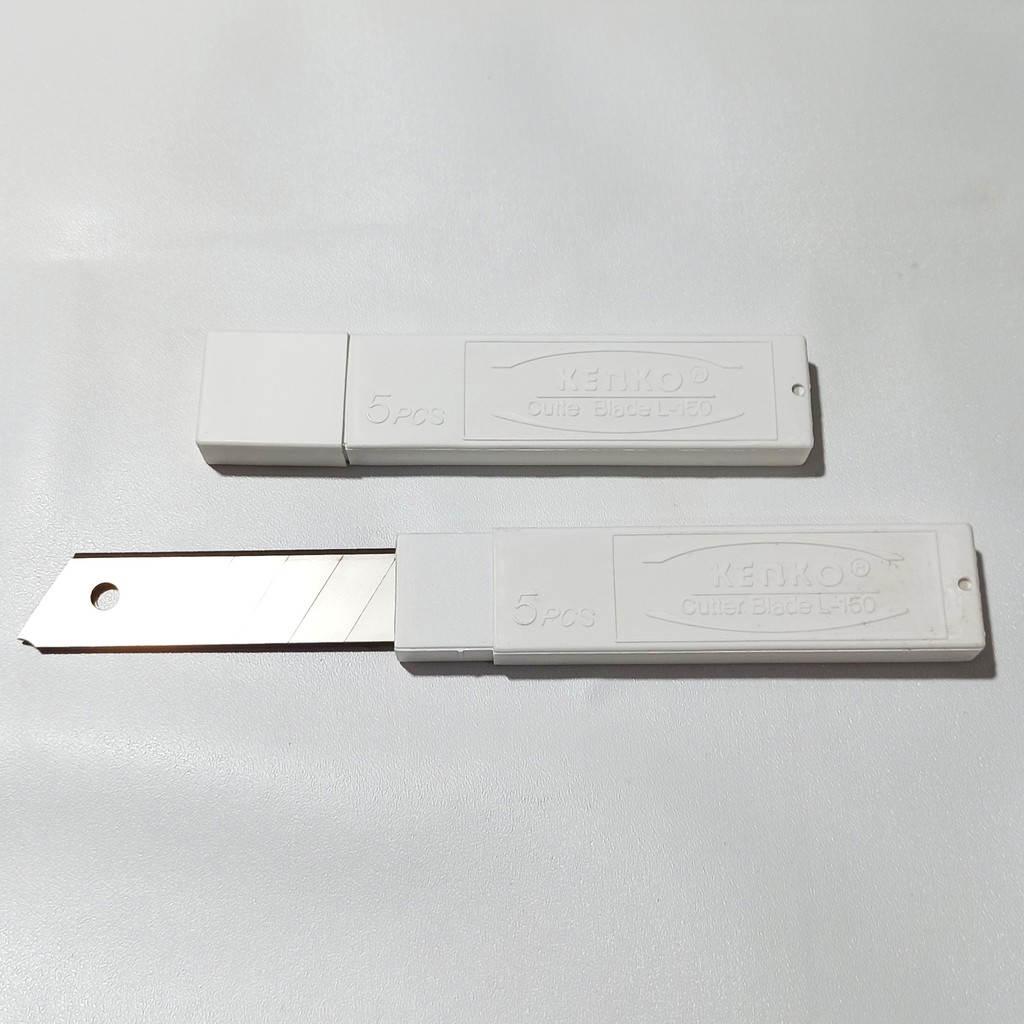 

Kenko Refill Cutter Blade Besar L 150 isi 5pcs