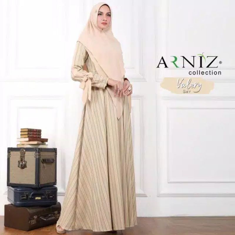 Valery Set by Arniz Collection