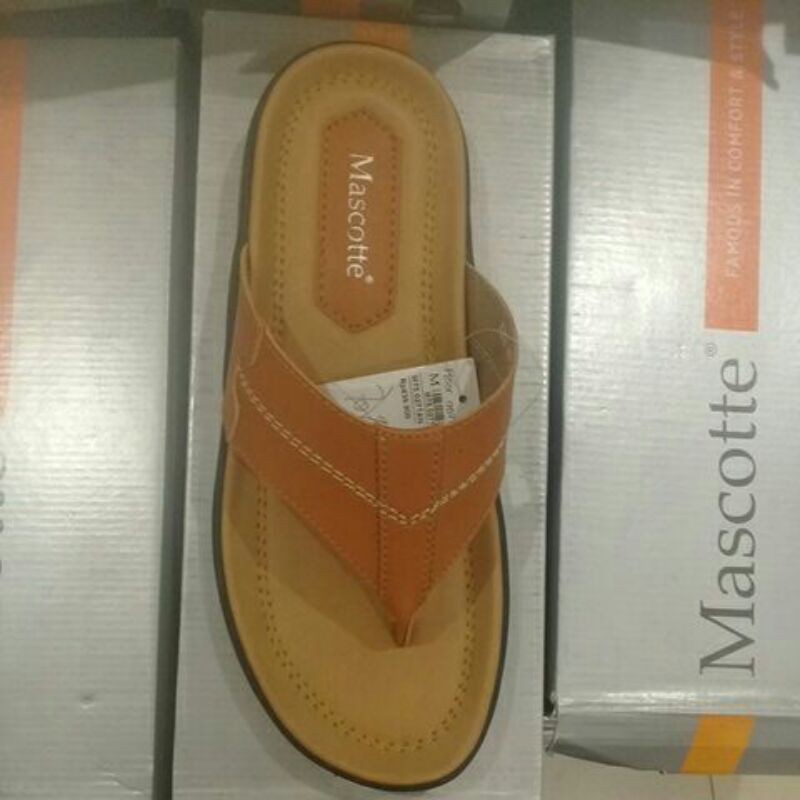 sandal cowok mascotte