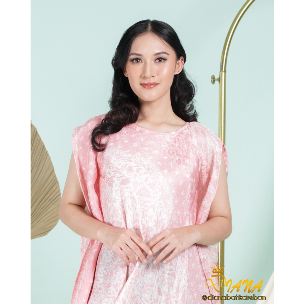 DRESS PARI by Diana Batik