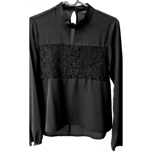 Blouse Hitam by The Executive - Preloved