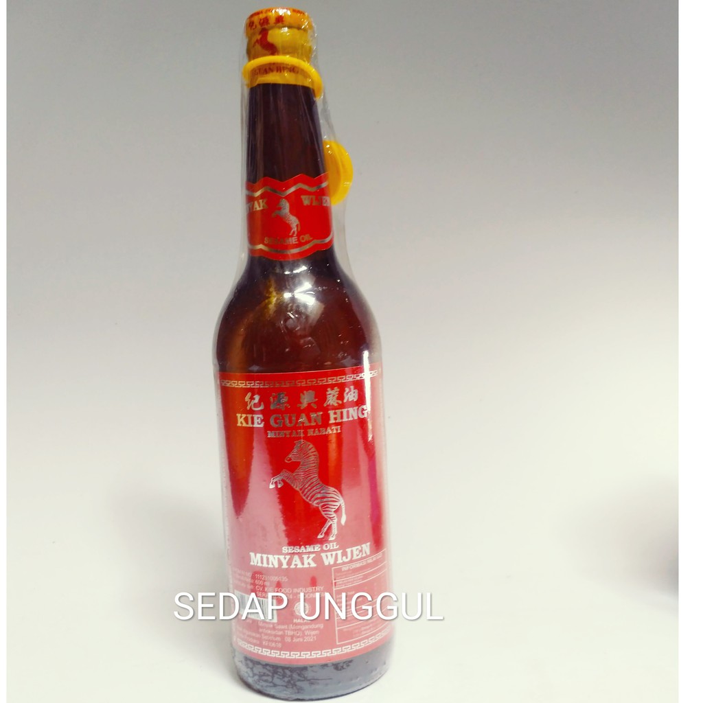 

Sesame Oil Minyak Wijen 600ml brand Kie Guan Hing