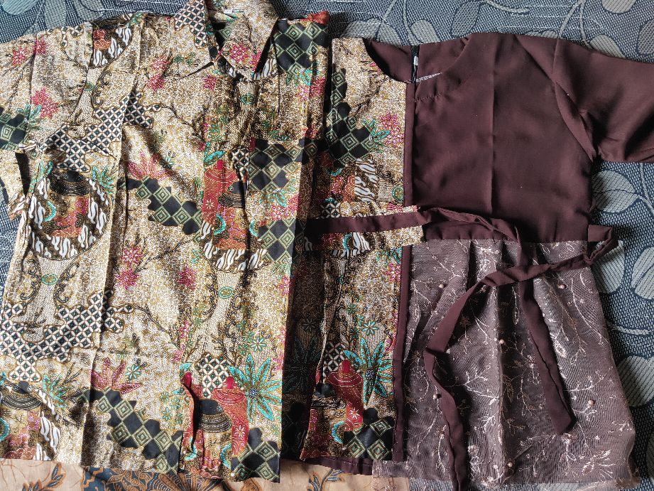 Batik Couple | Batik Couple Modern | Baju Batik Couple | Couple Hem Blus