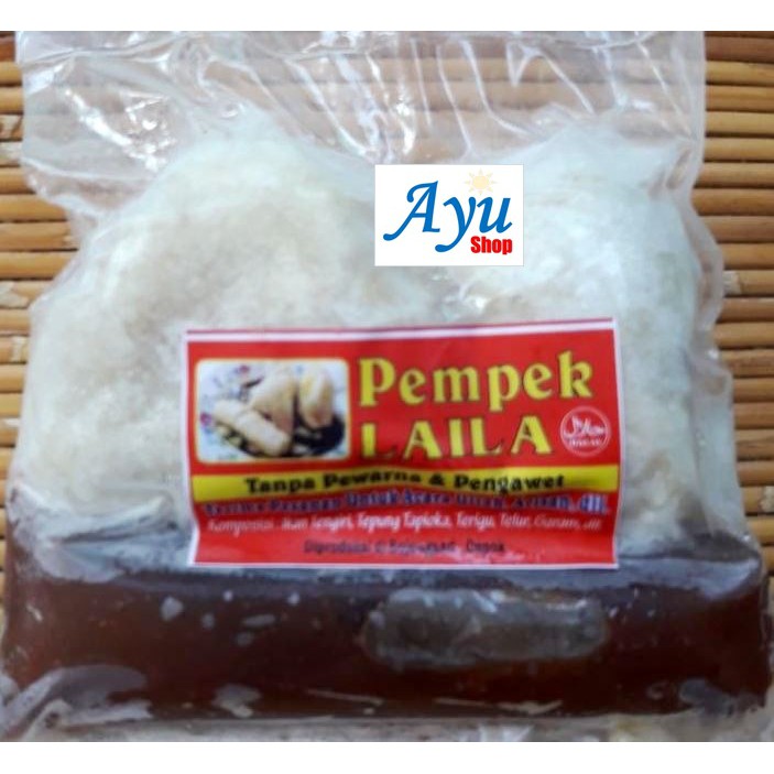 

Pempek Laila Tanpa Pewarna & Pengawet ( 2 Kapal Selam + 1 Lenjer) plus Sambal Cuka