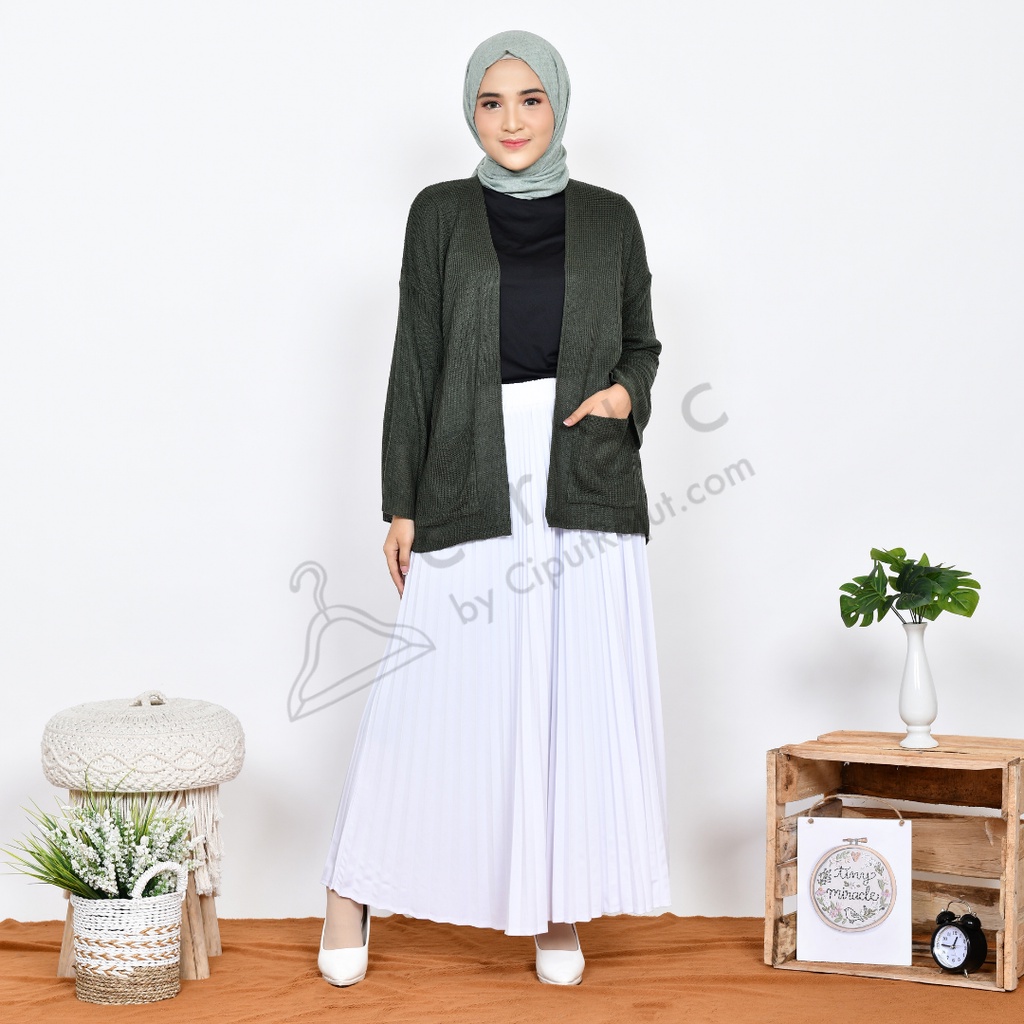 Simple Cardigan Ufa / Loccy / Loocy - CRDC by CiputRajut.com-2