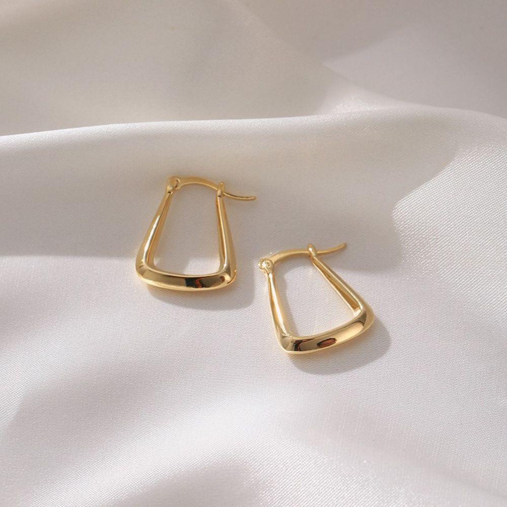 Mxbeauty Wanita Stud Anting Mewah Wanita Perhiasan Telinga Hadiah Indah Aksesoris Telinga Temperamen Berbentuk Persegi