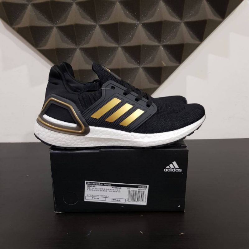 Sepatu Sneakers Adidas UltraBoost 20 Space Black Gold