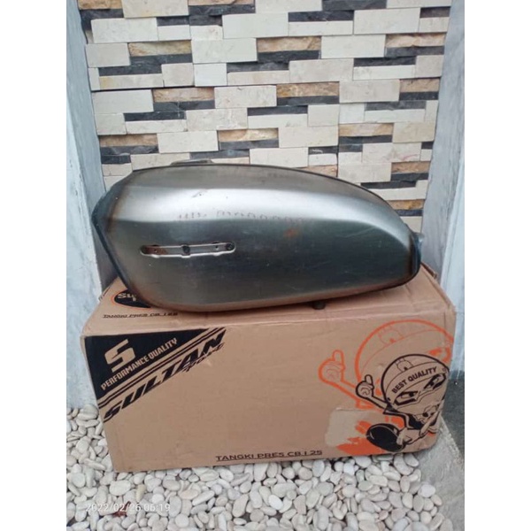 tangki Cb 125 tangki Honda Cb 125 sultan part tangki Cb sultan part