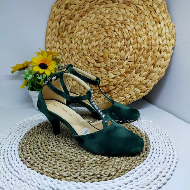 Heels wanita warna hijau warna hitam - sandal wanita korea - heels wanita hak lancip Pd334-Hijau