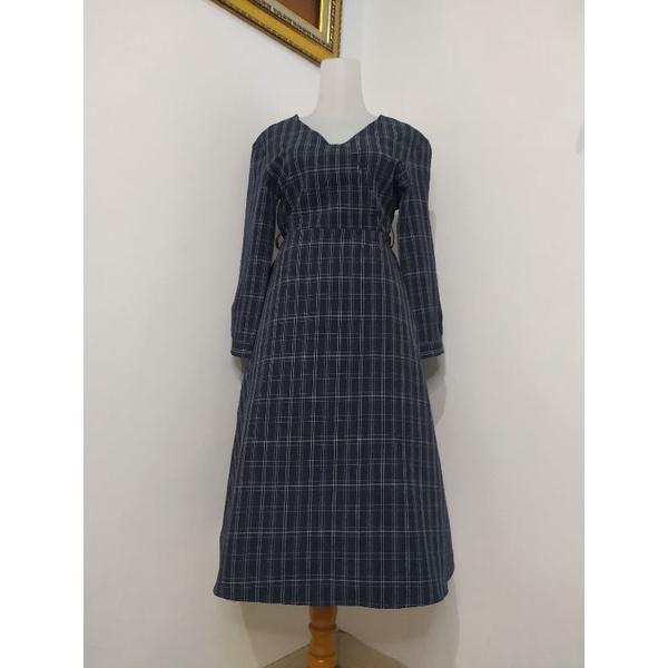 (BISA COD) Dress Vintage, Dress Bunga, Dress Tartan, Longdress, Dressmidi-Kotak2