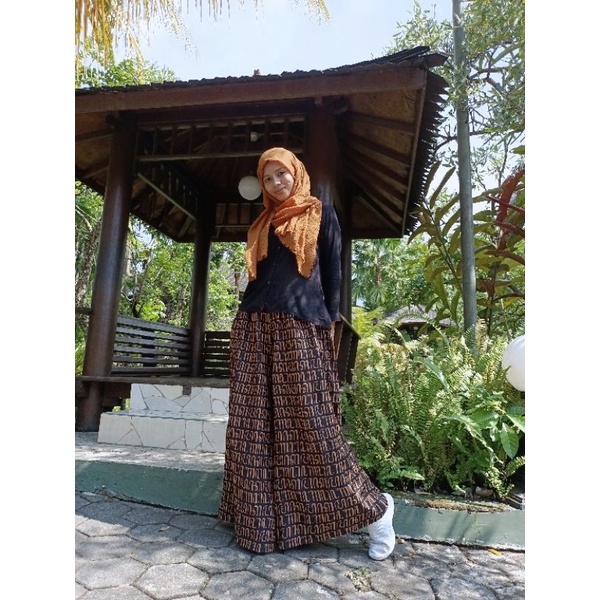 Kulot batik aksara Jawa Jumbo