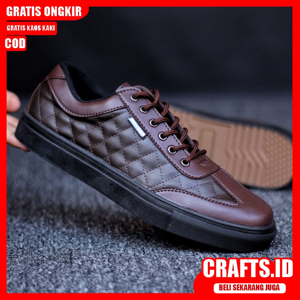 CRAFTS PEDRO Sepatu Sneaker Pria Sepatu Pria Casual Sneakers Cowo/Cowok Kulit Pu Sepatu Casual Keren Semi Formal Kerja Kuliah Kondangan