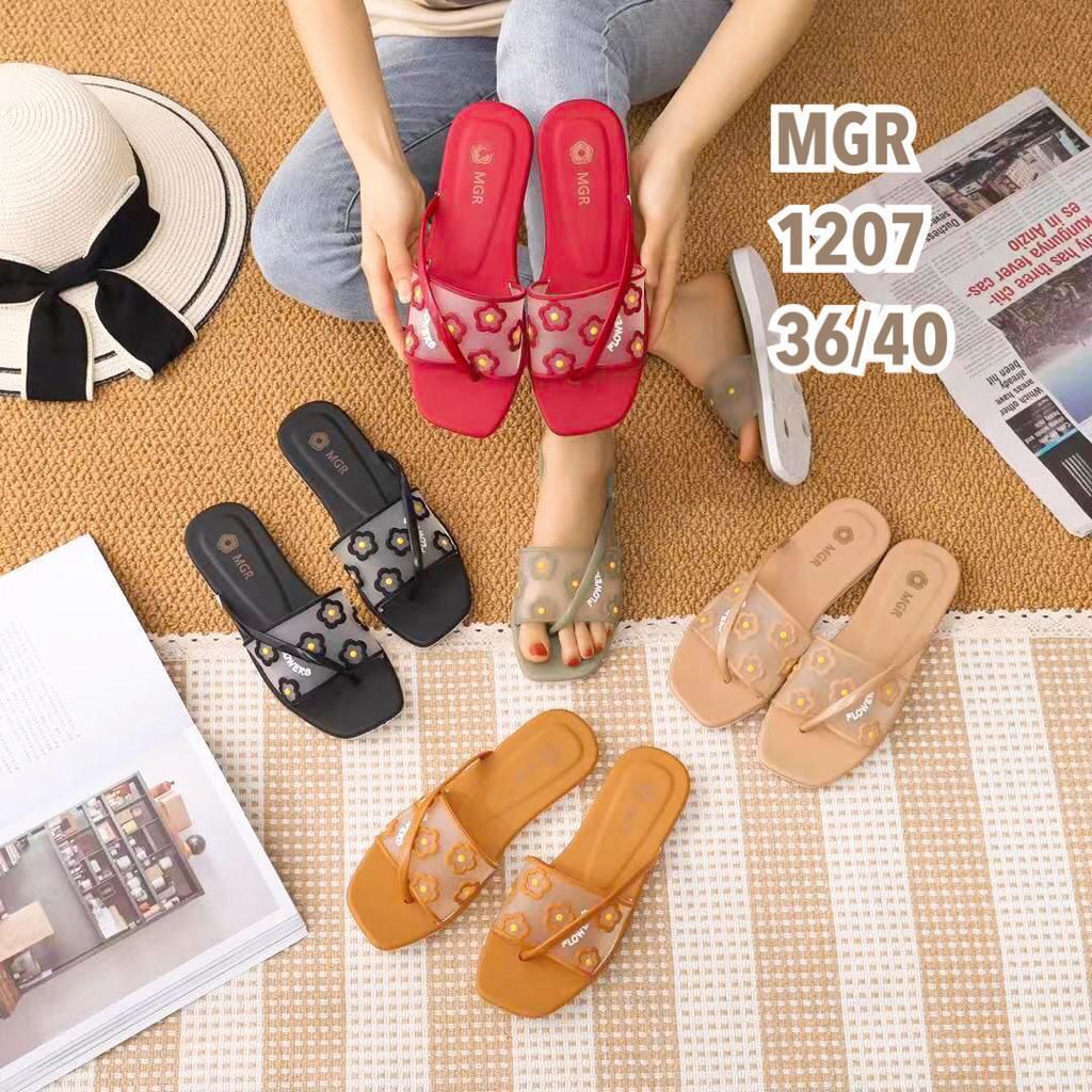 Sandal Selop Japit Jempol Jelly Wanita Cewek Korea Bunga Ban Transparan Cantik Mewah MGR Mokaya Balance (1207) / Size 36-40