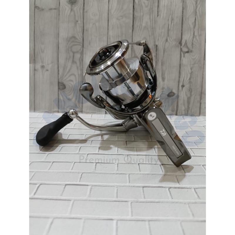 Reel Daiwa Exist LT 3000D 2022
