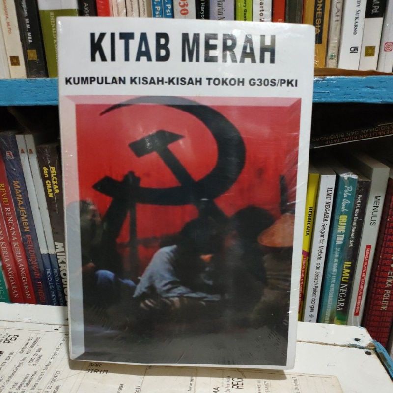 

Buku Kitab merah kumpulan kisah-kisah tokoh G30S/PKI terlaris dan termurah