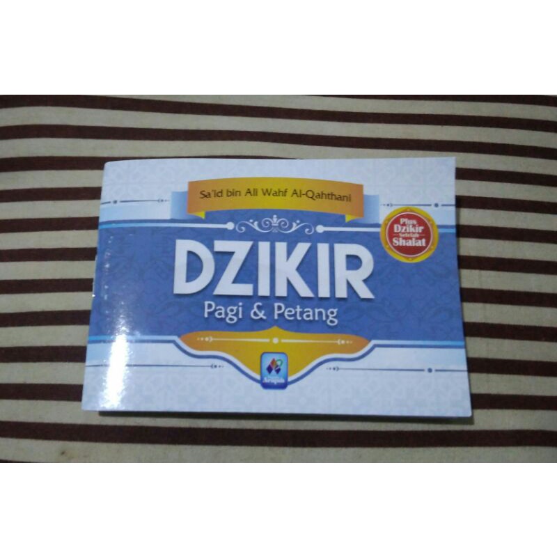 

Buku Dzikir pagi dan petang