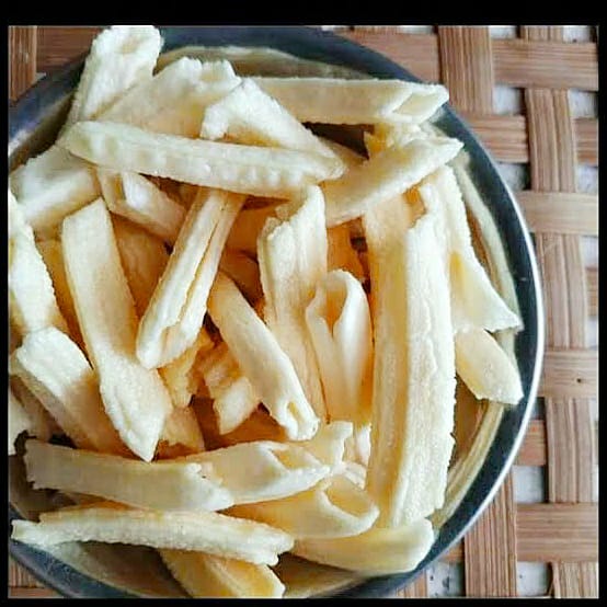 

1Kg Kerupuk Potato Stik Asli Keripik Potato Asli Kerupuk Kentang Putih Kerupuk Kentang pedas manis
