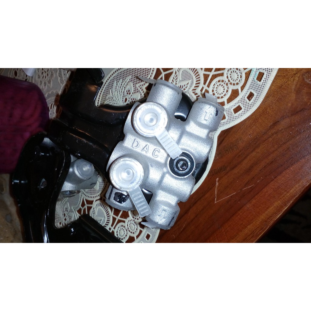 Terlaris master rem chevrolet spin Kampas Rem