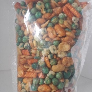 

kacang campur